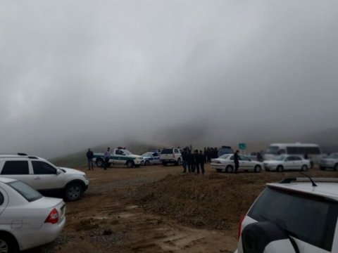 Xilasedicilər Rəisinin qəzaya düşdüyü yerə yaxınlaşır