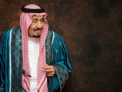 89 yaşlı kral xəstəxanaya yerləşdirildi