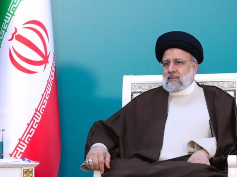 İbrahim Rəisi helikopter qəzasında HƏLAK OLUB