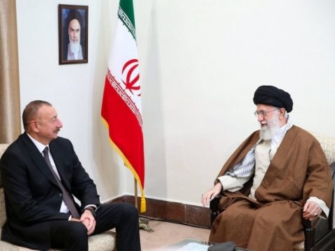 İlham Əliyev Xameneyiyə başsağlığı verdi