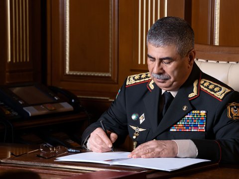 Zakir Həsənov İrana başsağlığı verdi