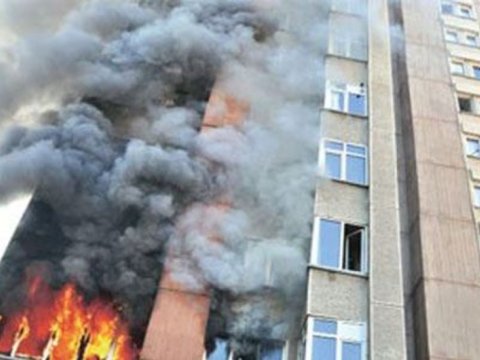 Bakıda yaşayış binasında YANĞIN