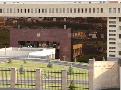 Ermənistanda yeni hərbi bildiriş sisteminin tətbiqi müzakirə olunur