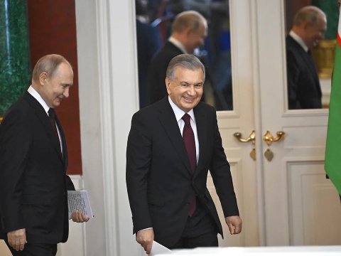 Putin Özbəkistana GEDİR