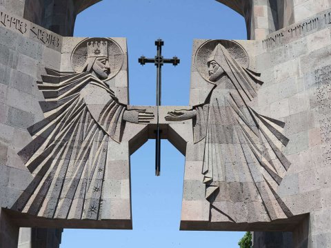 Ermənistanda kilsələr vergiyə cəlb oluna bilər