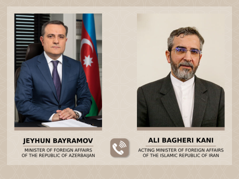 Ceyhun Bayramov Əli Bağeri ilə danışıqlar apardı