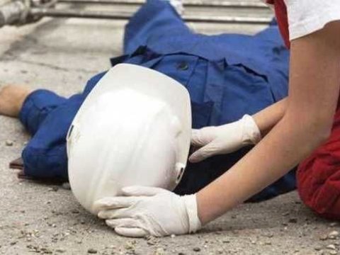 62 yaşlı fəhlə iş zamanı öldü