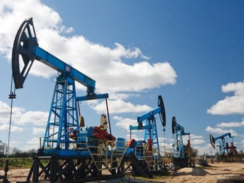 Azərbaycan nefti cüzi UCUZLAŞIB