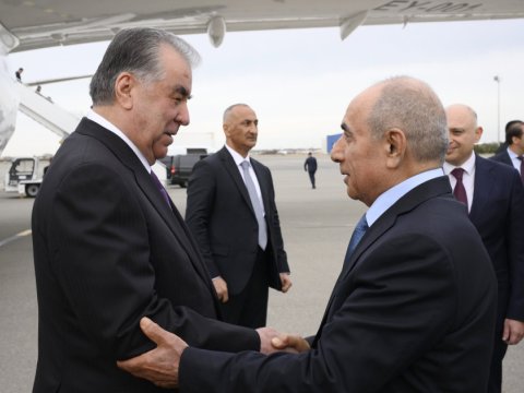Emoməli Rəhmon Azərbaycana GƏLDİ