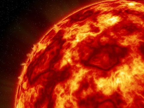 Günəşdə üç güclü partlayış - Maqnit qasırğası gözlənilir