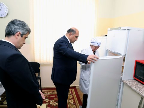 Nazir müavini Gədəbəydə təhsil müəssisələrində yoxlamalar apardı- FOTO