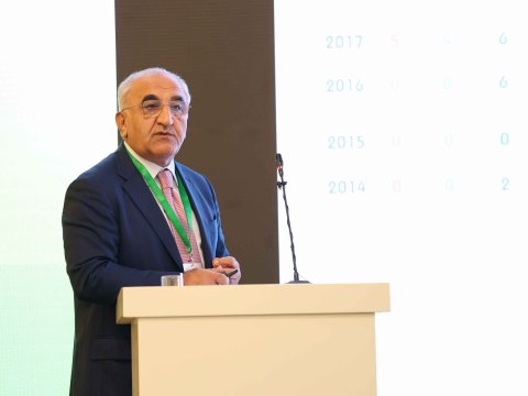 UNEC-in təşkilatçılığı ilə Elmi Konfrans keçirilib - FOTOLAR