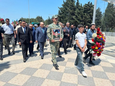 Şəhid Elməddin Abbasov Sumqayıtda dəfn olunub - FOTO