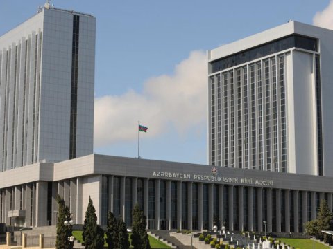 Milli Məclisdən Çexiyaya SƏRT CAVAB