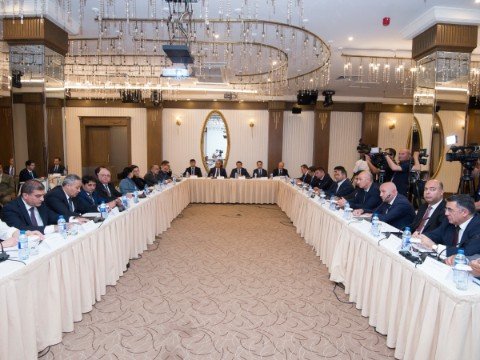 Su şəbəkəsinə qoşulma üzrə iqtisadi islahatların təqdimatı keçirildi - FOTOLAR