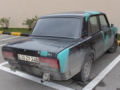 Avtoxuliqanlığını sosial şəbəkədə yayan sürücü həbs edildi