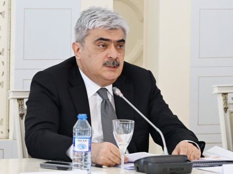 Nazir dövlət büdcəsinə yenidən baxılmasının şərtlərini AÇIQLADI