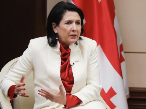 Parlament Prezidentin “xarici agentlər” haqda qanun layihəsinə vetosunu ləğv etdi