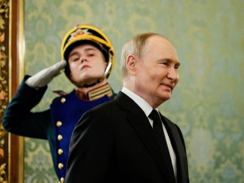 Putinin Özbəkistan prezidenti ilə görüşdə DEDİKLƏRİ