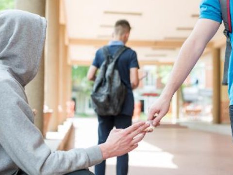 Məktəblərimizdə cinayətkarlar çalışır - Təhsil naziri