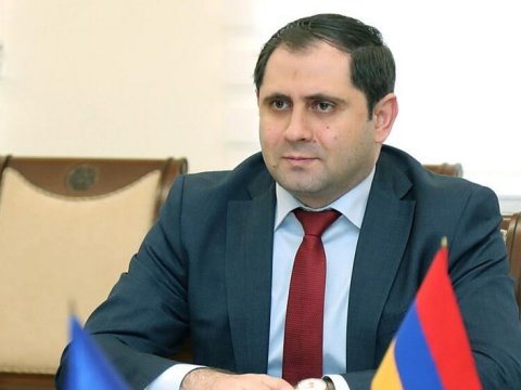 Ermənistanın müdafiə naziri Brüsselə GETDİ