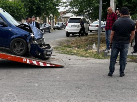 Motosikletçi yol qəzasında öldü