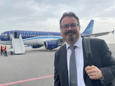 Aİ-nin Azərbaycandakı səfiri təyyarə ilə Zəngilana getdi - FOTO