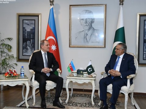 Azərbaycan və Pakistan XİN başçılarının təkbətək görüşü keçirilir