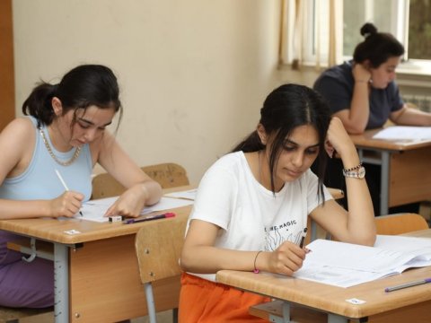 Ali məktəblərə qəbul yerləri artırılıb - Məleykə Abbaszadə