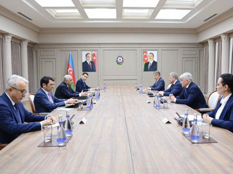 Əli Əsədov Ulyanovsk vilayətinin qubernatoru ilə görüşüb