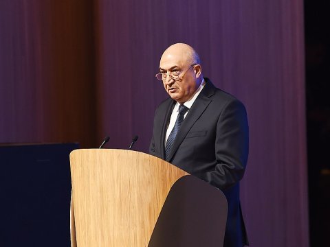 Prezident icra başçısını işdən ÇIXARDI - DOSYE