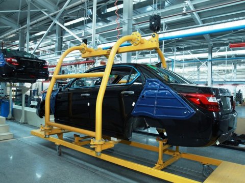 Bu il Azərbaycanda buraxılan avtomobil və traktorların SAYI