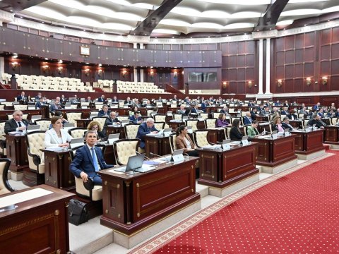Deputatlar bu il neçə qanun qəbul edib?