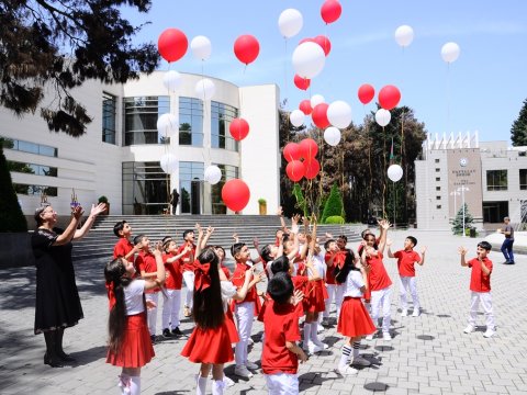 “Uşaqlar bizim gələcəyimizdir” - FOTOLAR