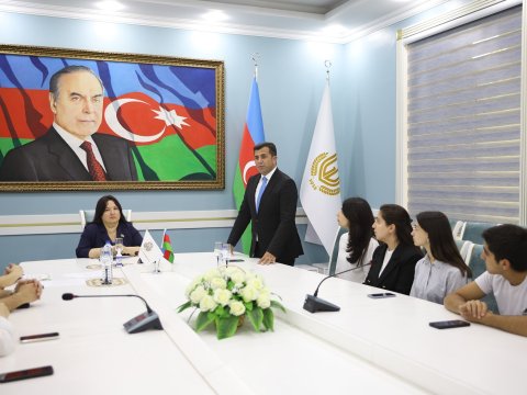 Gəncə Dövlət Universitetinin “Brend Tələbə”ləri mükafatlandırıldı - FOTO