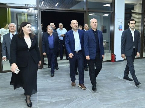  Türk dünyasının nümayəndə heyətləri Şuşa məktəbində