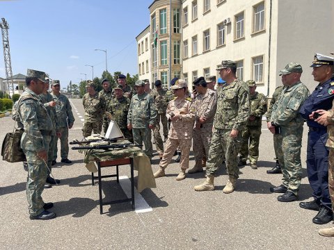 Azərbaycandakı hərbi attaşelər 