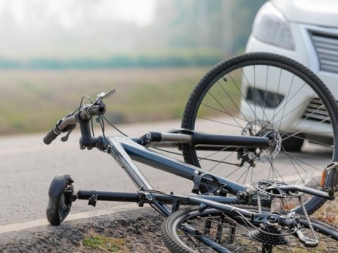 “QAZ – 66” velosipedçini vurdu