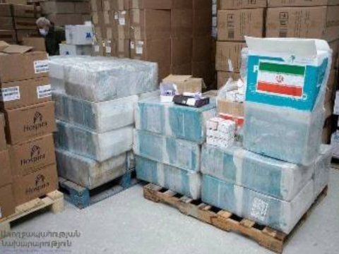 İran Ermənistana yardım göndərdi