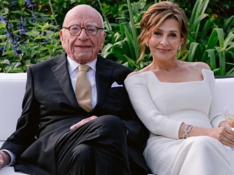 93 yaşlı milyarder beşinci dəfə evləndi