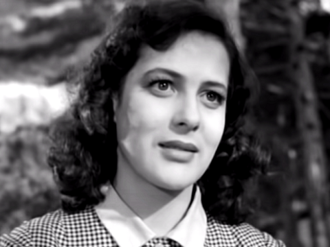 “Uzaq sahillərdə” filminin Anjelikası VƏFAT ETDİ