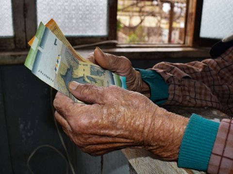 Ünvanlı sosial yardım alanların sayı azala bilər