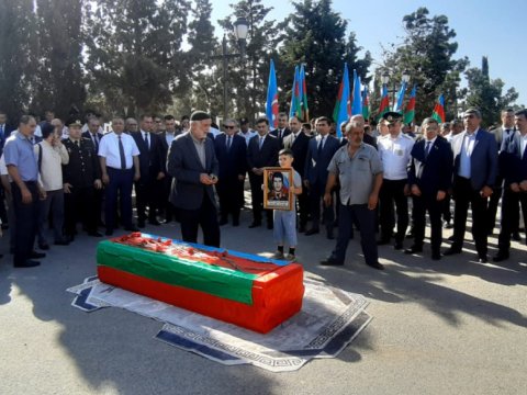 Daha bir şəhidimiz dəfn edildi 