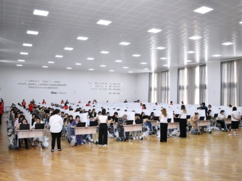 Sertifikasiyadan kəsilən müəllimlərə son şans - Sabah imtahandır