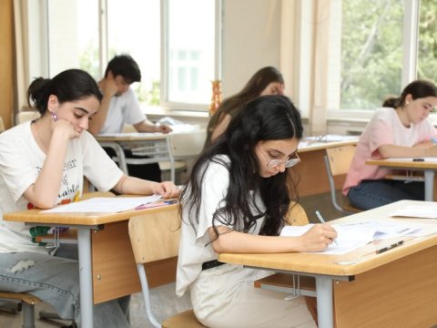 18 mindən çox abituriyent imtahan verəcək