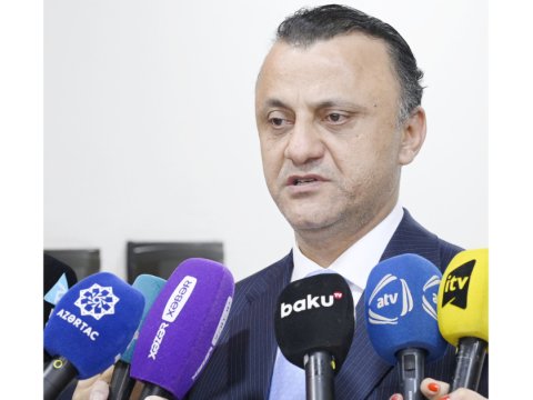 TƏBİB rəhbərindən xəstəxanalarda həkim çatışmazlığına REAKSİYA