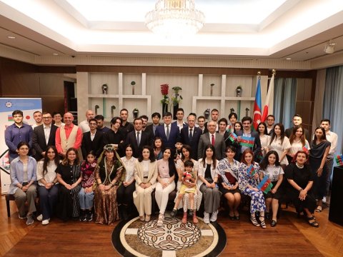 Yaponiyada yaşayan Azərbaycan icması ilə görüş keçirilib - FOTO