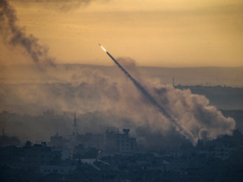 İsrailə 19 mindən çox raket atılıb