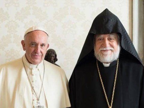 Erməni katalikos Roma Papası ilə görüşə gedir