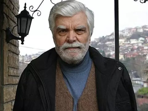 Məşhur aktyor vəfat etdi